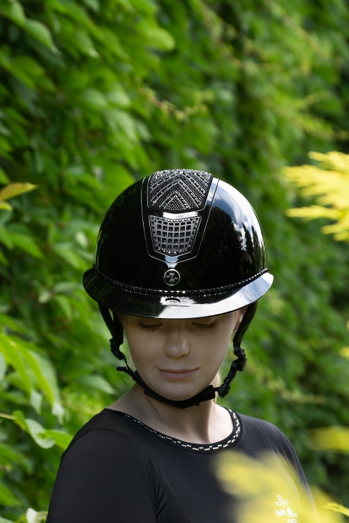 05157_QUANTINUM _20_W-V_SUPREME_SHINY_ss26_1.jpg